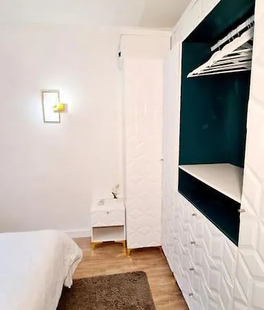 펜션 Maison Confortable En Foret Pres Des Plages Aucun Voisinage *