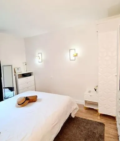 Maison Confortable En Foret Pres Des Plages Aucun Voisinage