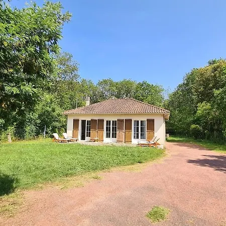 펜션 Maison Confortable En Foret Pres Des Plages Aucun Voisinage 생-피에르-돌레롱