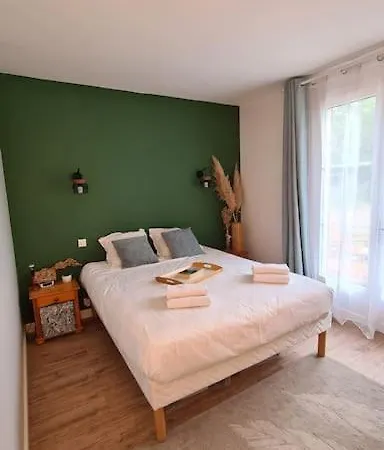 Maison Confortable En Foret Pres Des Plages Aucun Voisinage 생-피에르-돌레롱