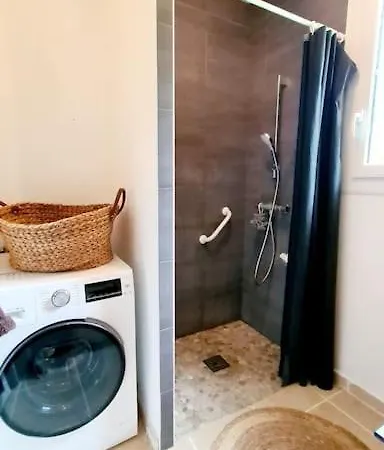 Prázdninový dům Maison Confortable En Foret Pres Des Plages Aucun Voisinage *